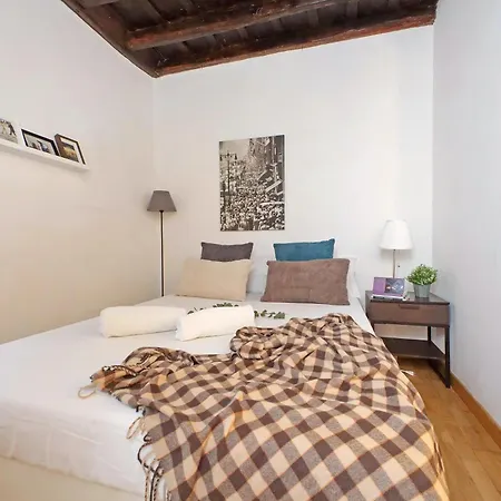 Apartment Cozy Rione Monti Rom
