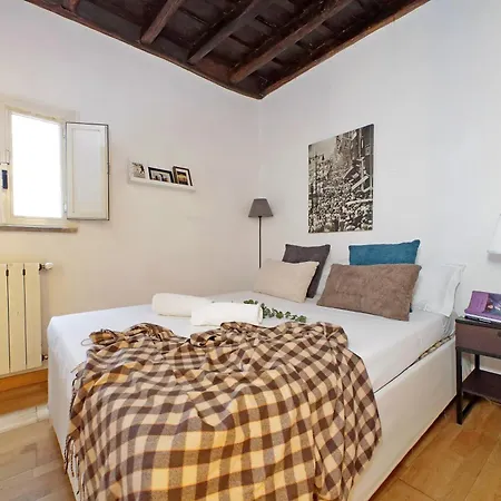 Cozy Rione Monti Apartment